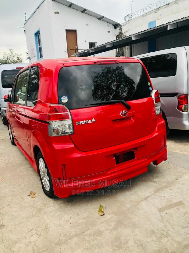 Toyota Spade 2015 Red - thumbnail 3