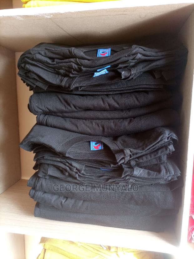 Black Plain T-Shirts - thumbnail 3