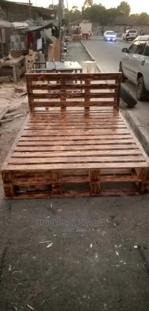 Pallet Bed 5 by 6ft