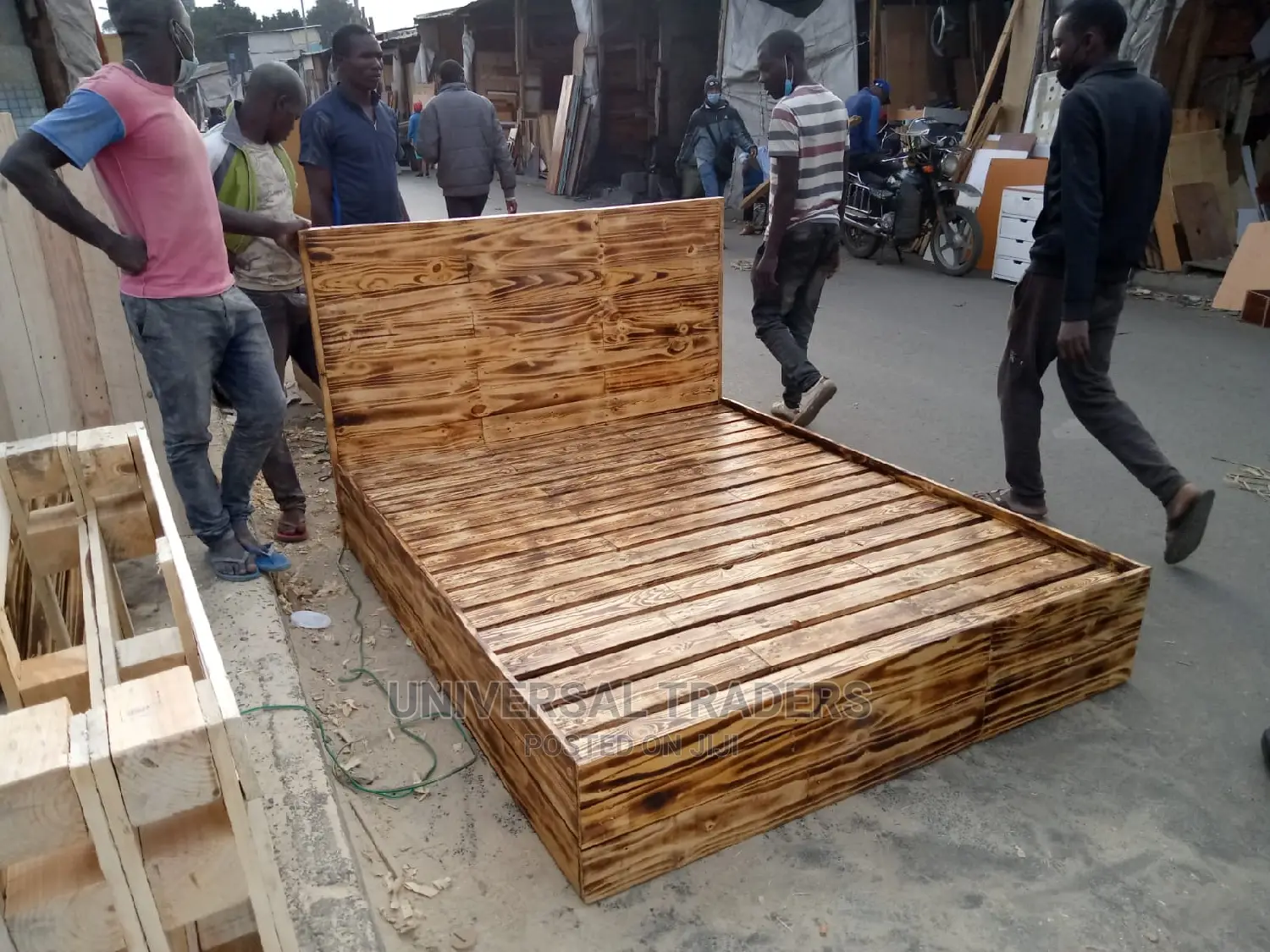 Pallet Bed