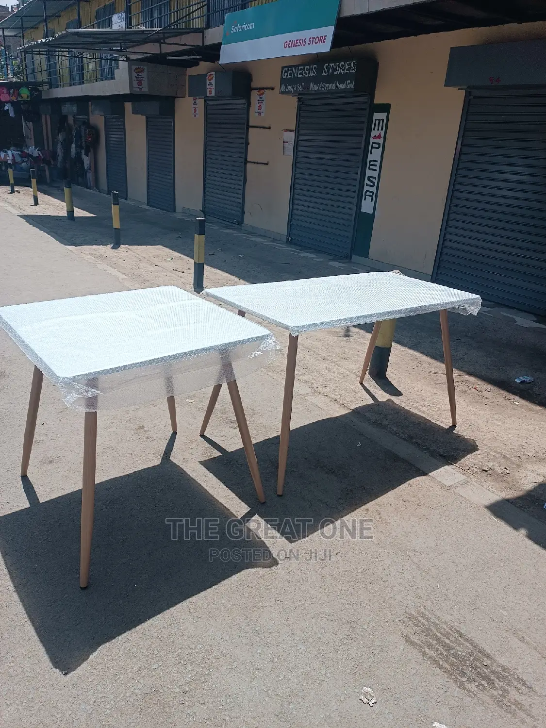 Eames Table