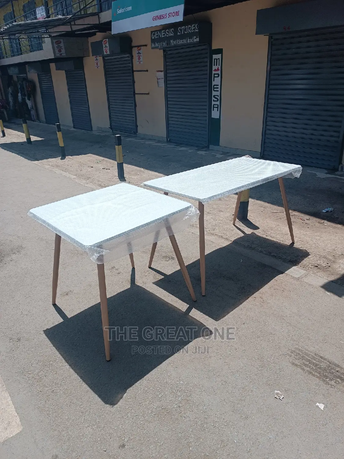 Eames Table