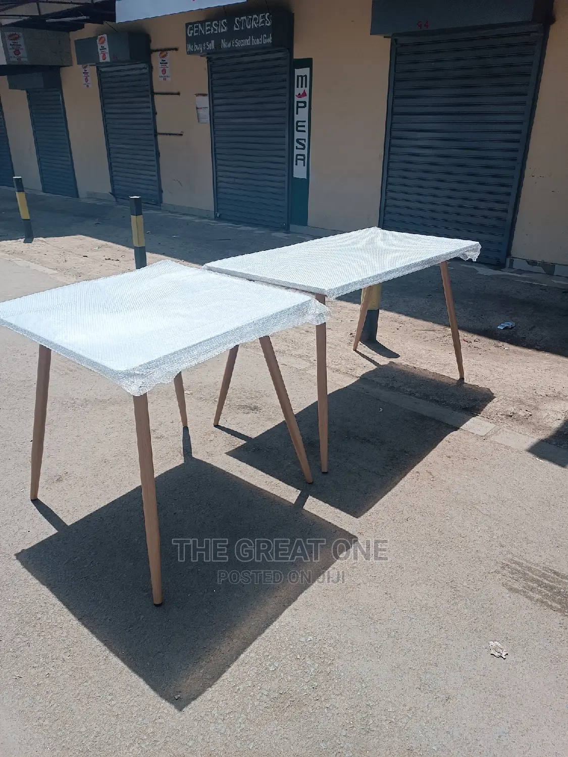 Eames Table