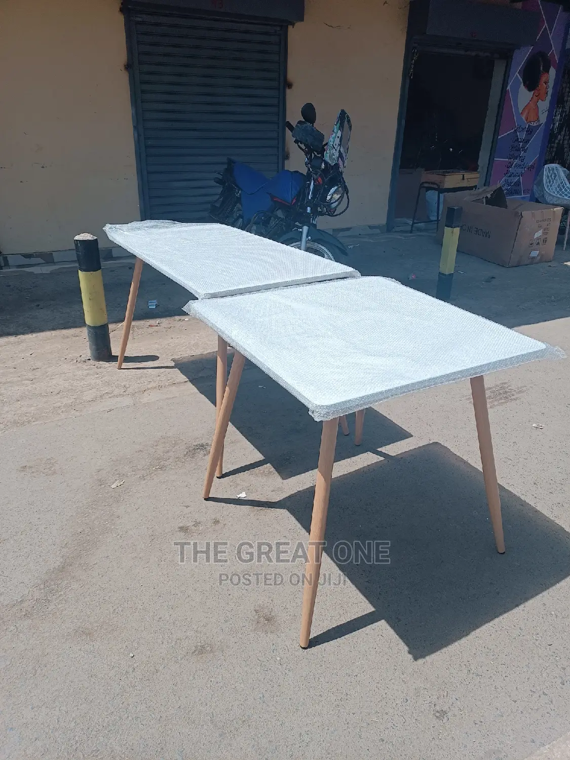 Eames Table