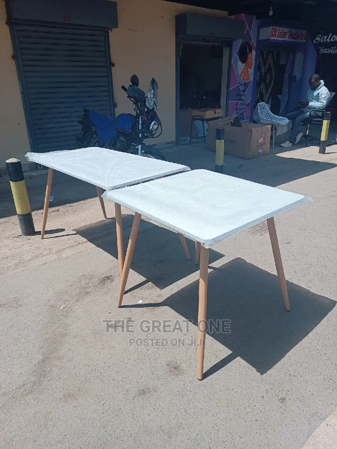 Eames Table