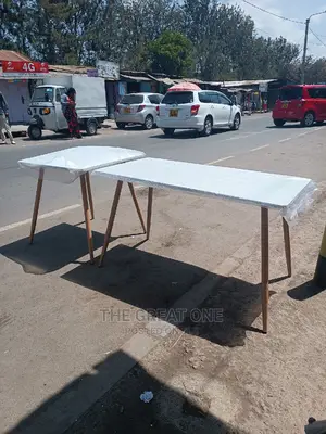 Eames Table
