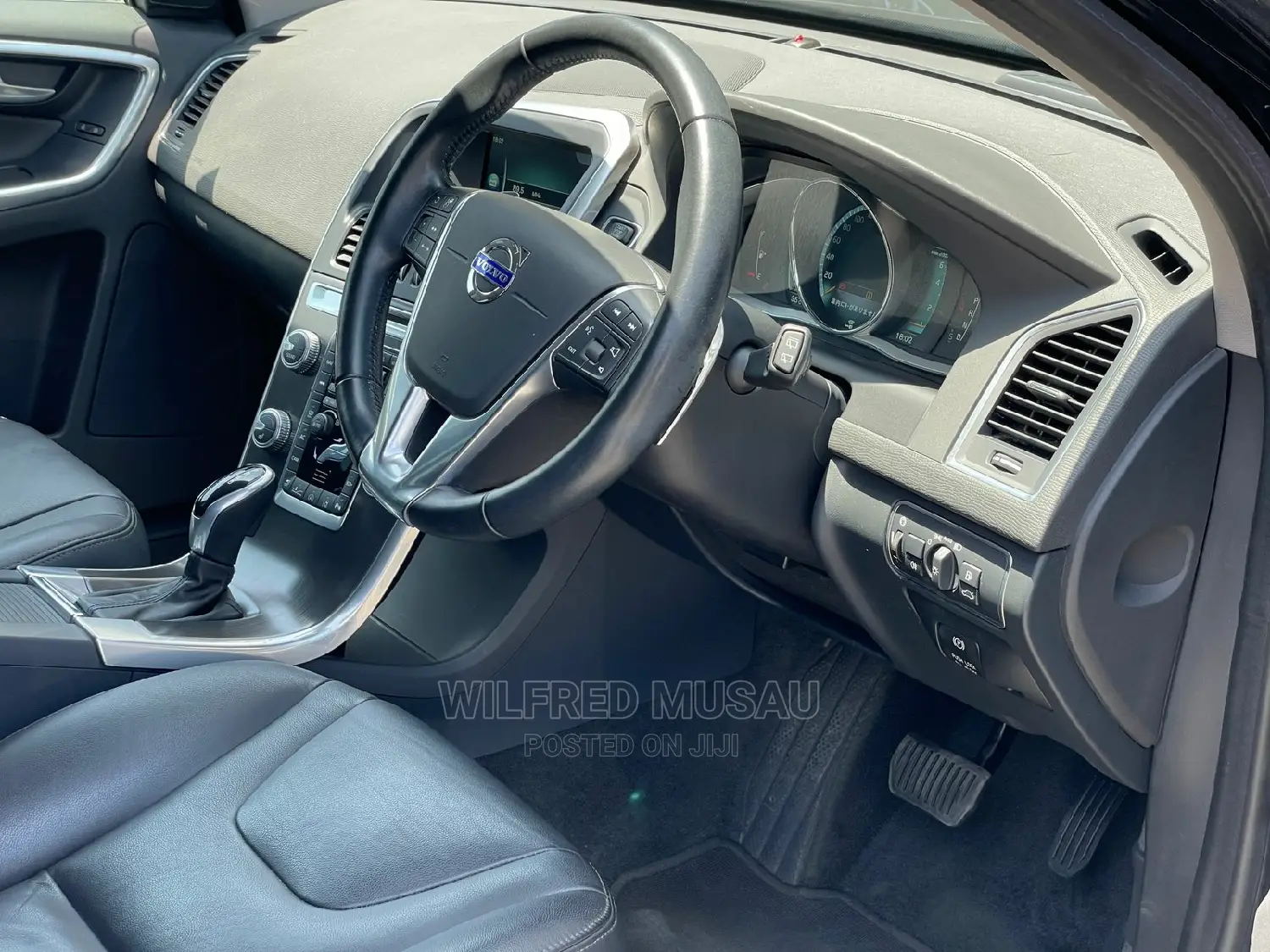 Volvo XC60 2016 Black