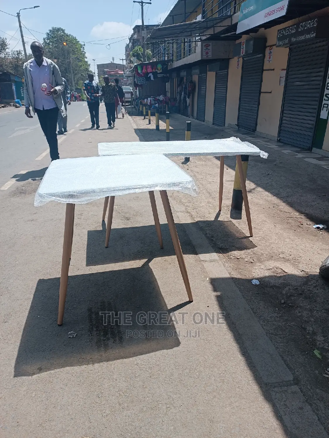 Eames Table