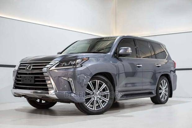 Lexus LX 570 AWD 2016 Gray - thumbnail 2