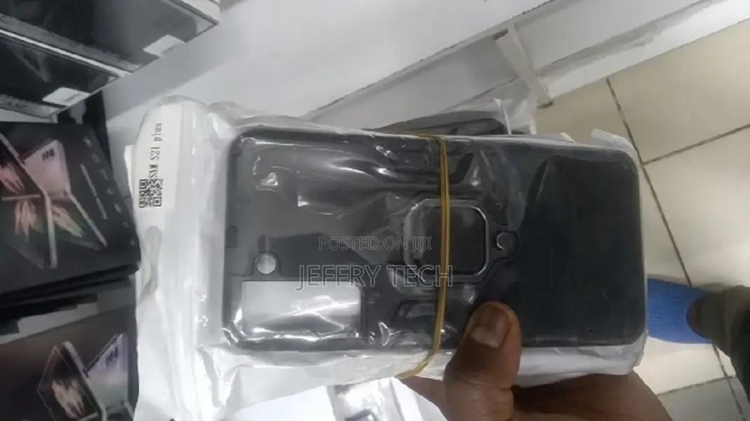 Samsung S21 Plus Case With Kickstand and Metal Ring - Shockp