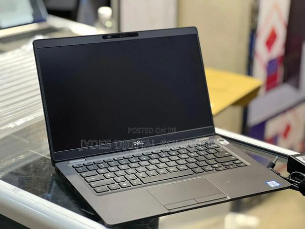 Laptop Dell Latitude E5300 8GB Intel Core I7 SSD 256GB - thumbnail 3