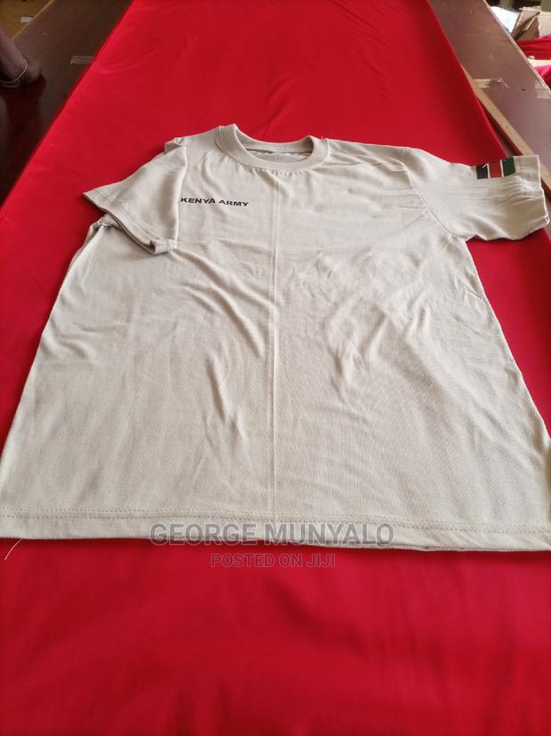 Plain T-shirts - thumbnail 4