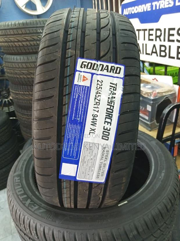 225/45r17 Goddard Tyre