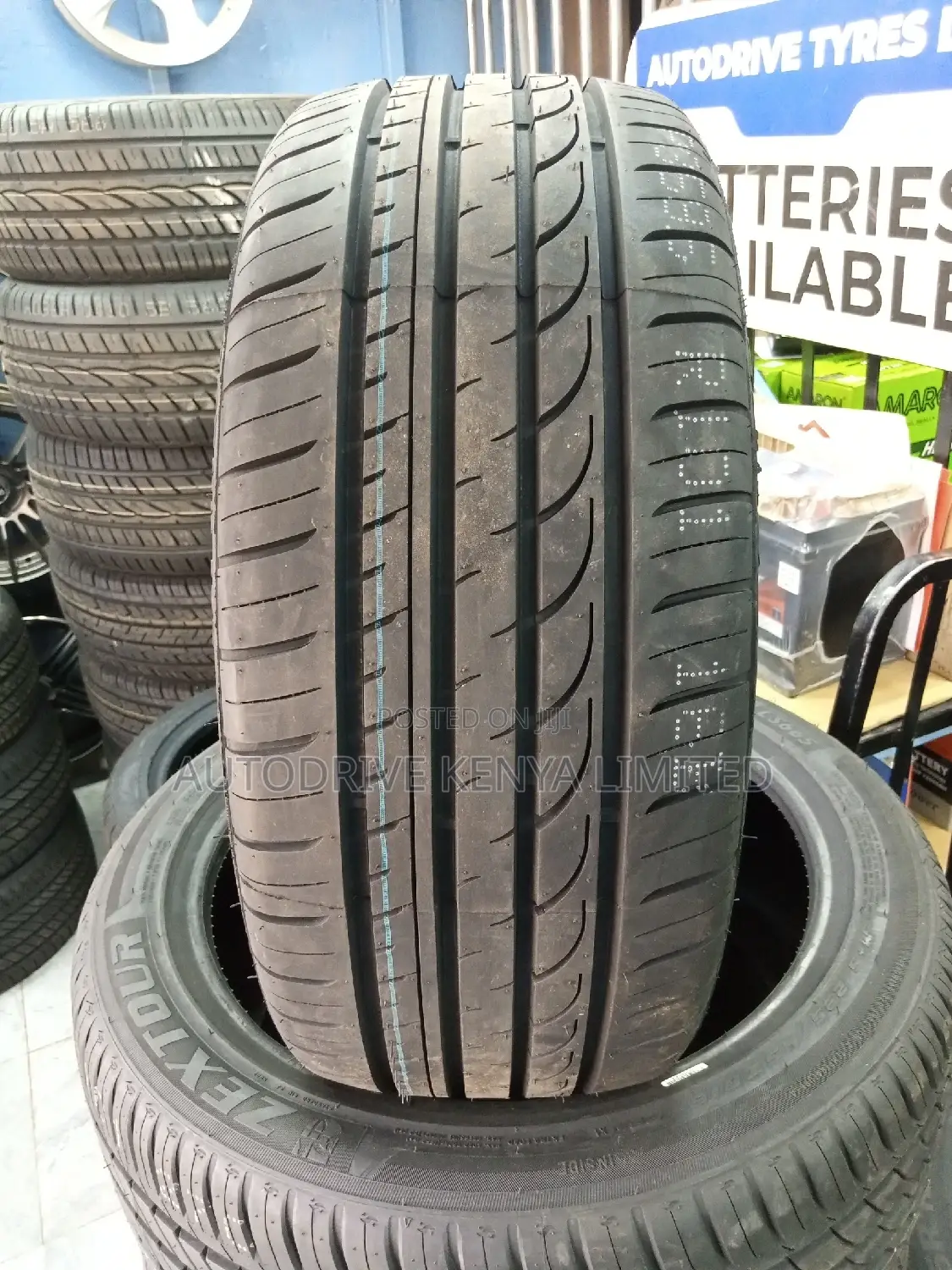 225/45r17 Goddard Tyre
