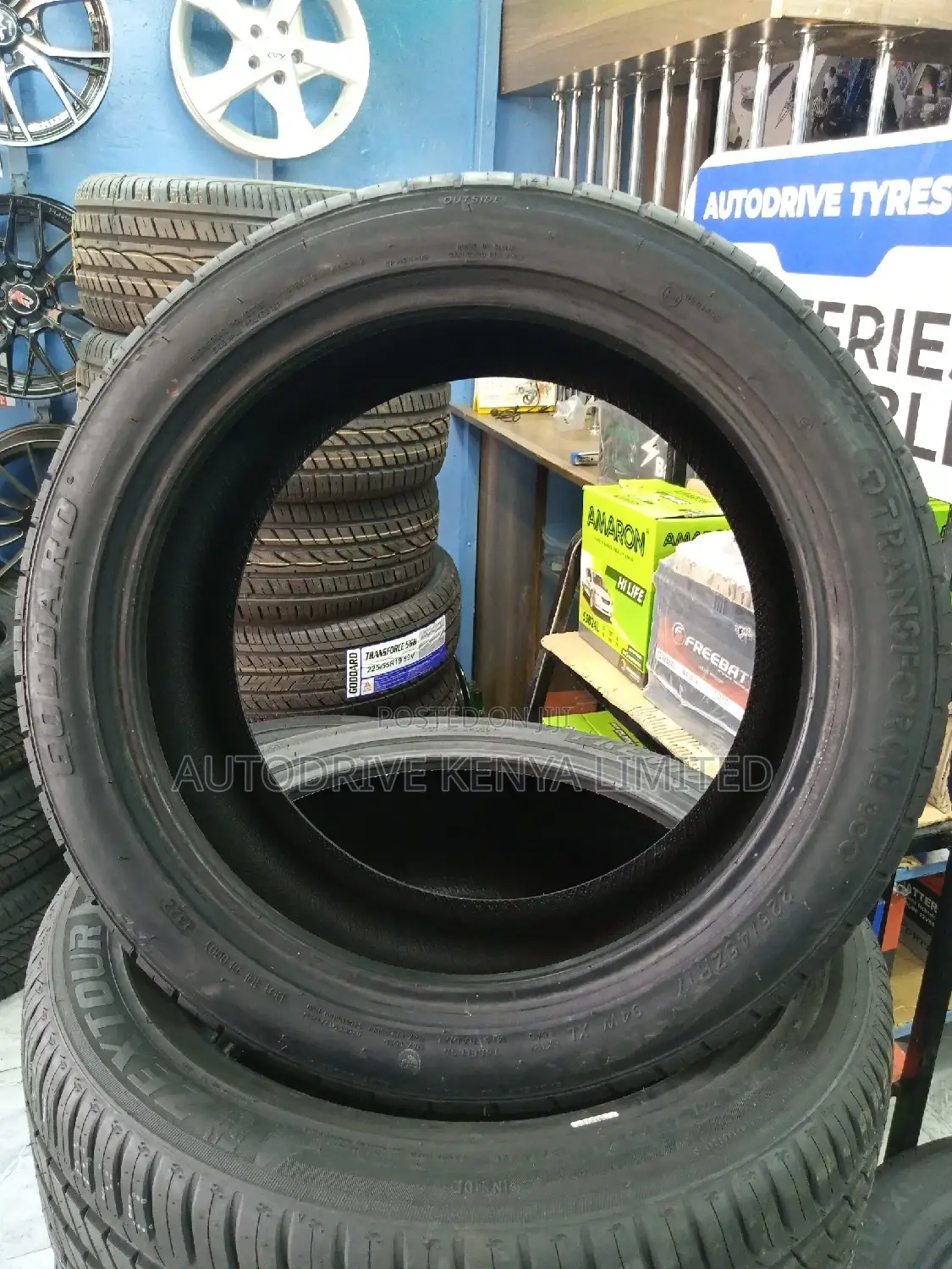 225/45r17 Goddard Tyre