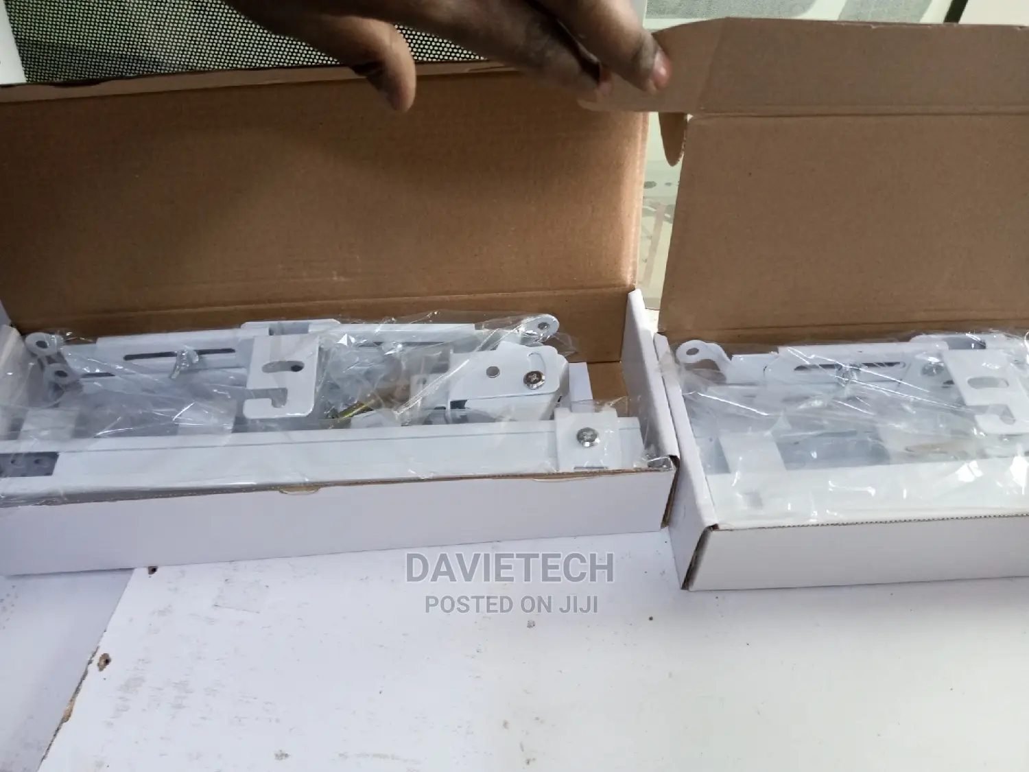 Ceiling Brackets for Projectors