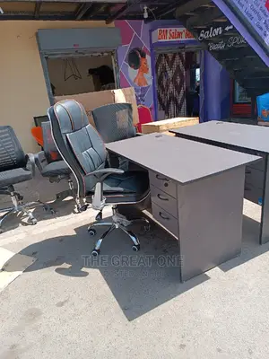 Office Desk and Chair (News Arrived)