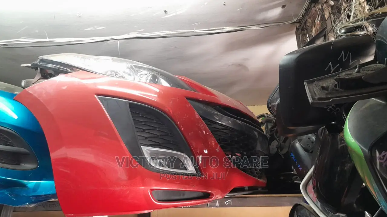 Mazda Axela Nosecut 2010/2009