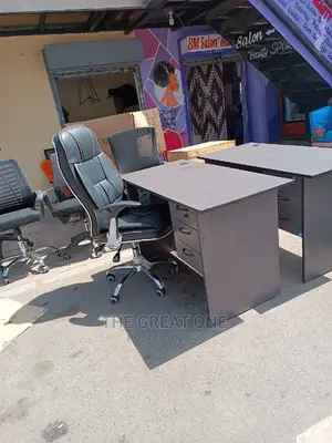 Office Desk and Chair (News Arrived)