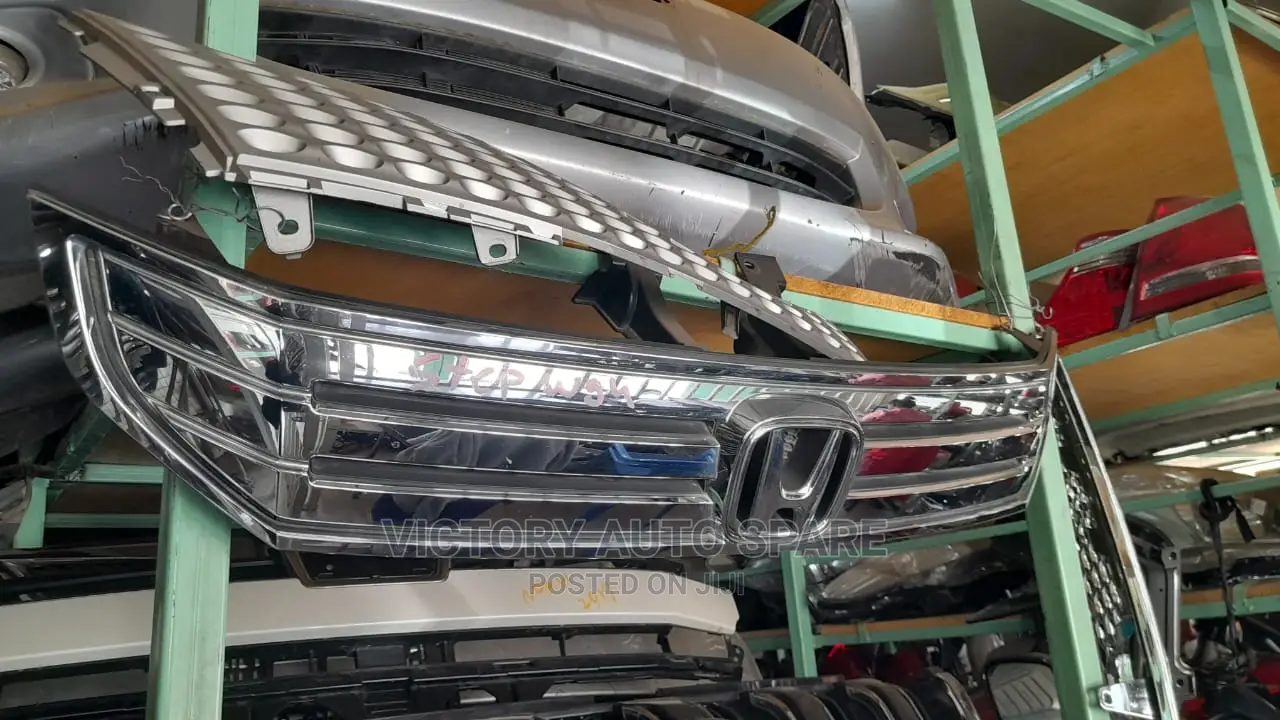 Honda Stepwagon Grill 2013/2014