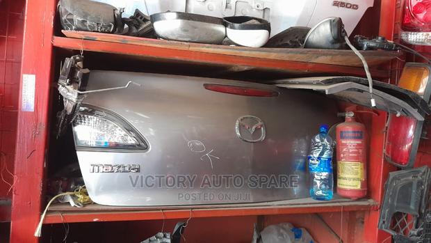 Mazda Axela Boot 2008/2010