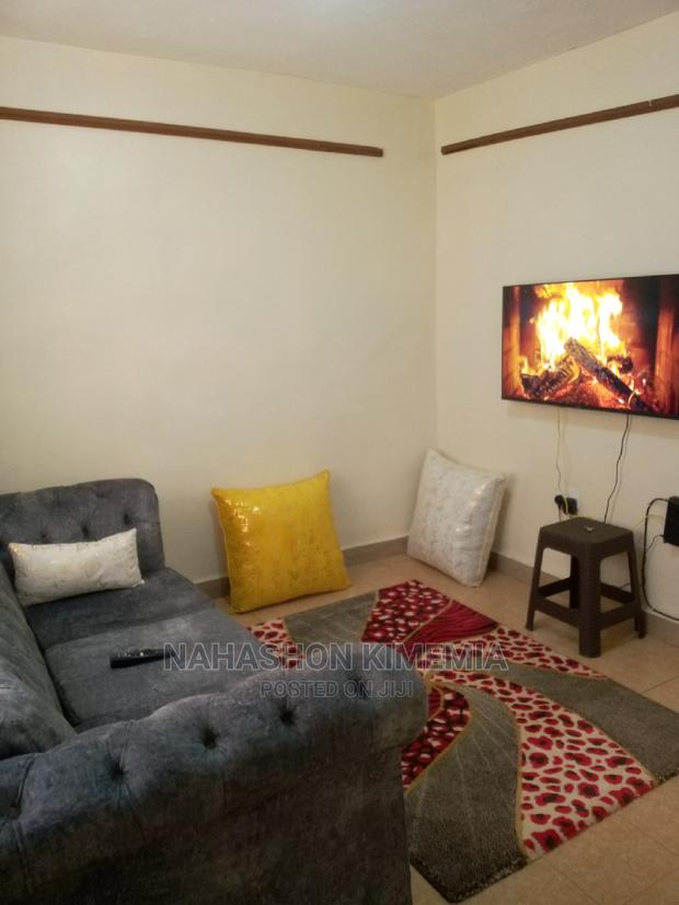 Stylish One Bedroom Airbnb Roysambu Thika Road - thumbnail 3