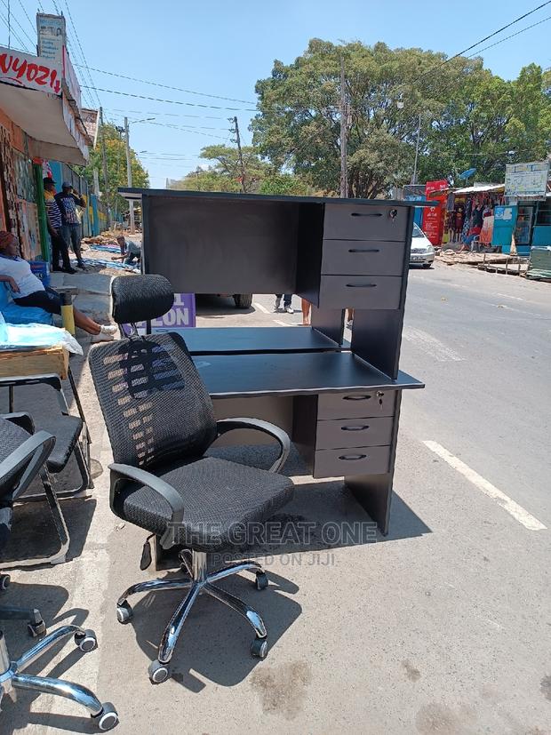 Office Desk (Dark Grey)