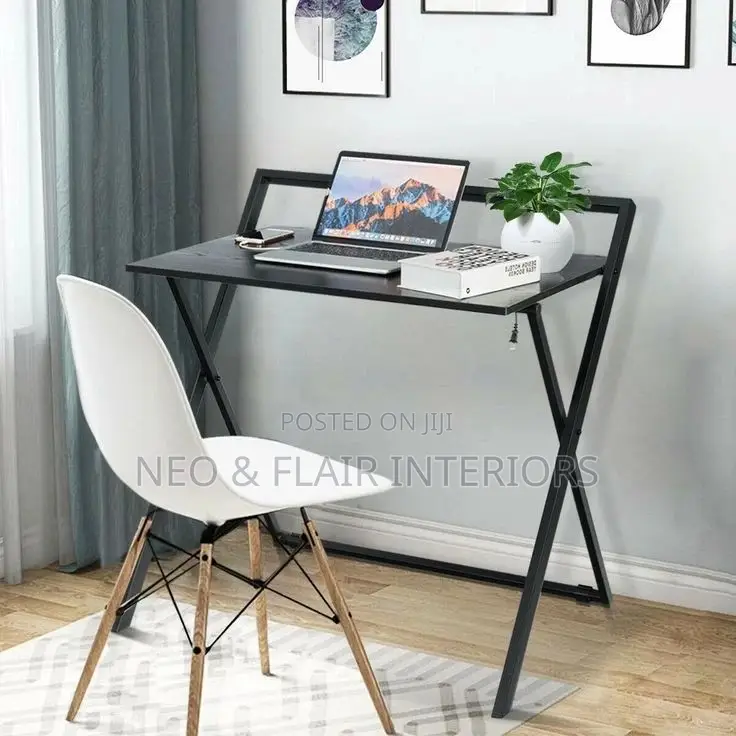 Classic Study Table