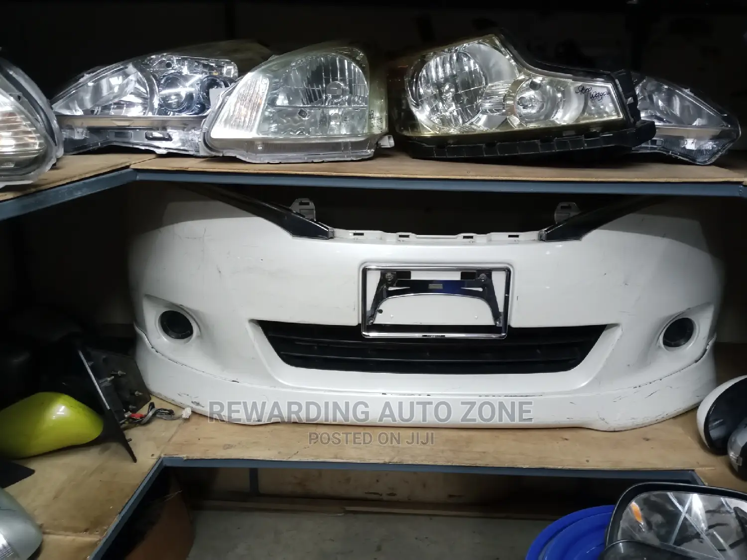 Nissan Serena Front Bumper.