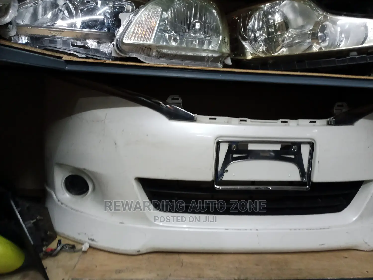 Nissan Serena Front Bumper.