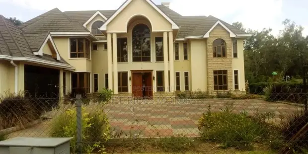 5bdrm Maisonette in Karen Flama, Nairobi Central for Sale