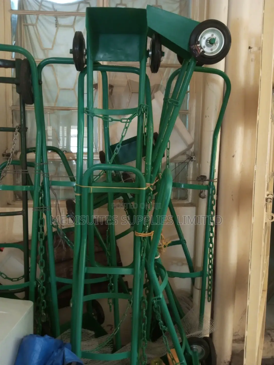 Oxygen Cylinders Trolley