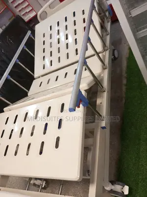 3crank Manual Hospital Bed