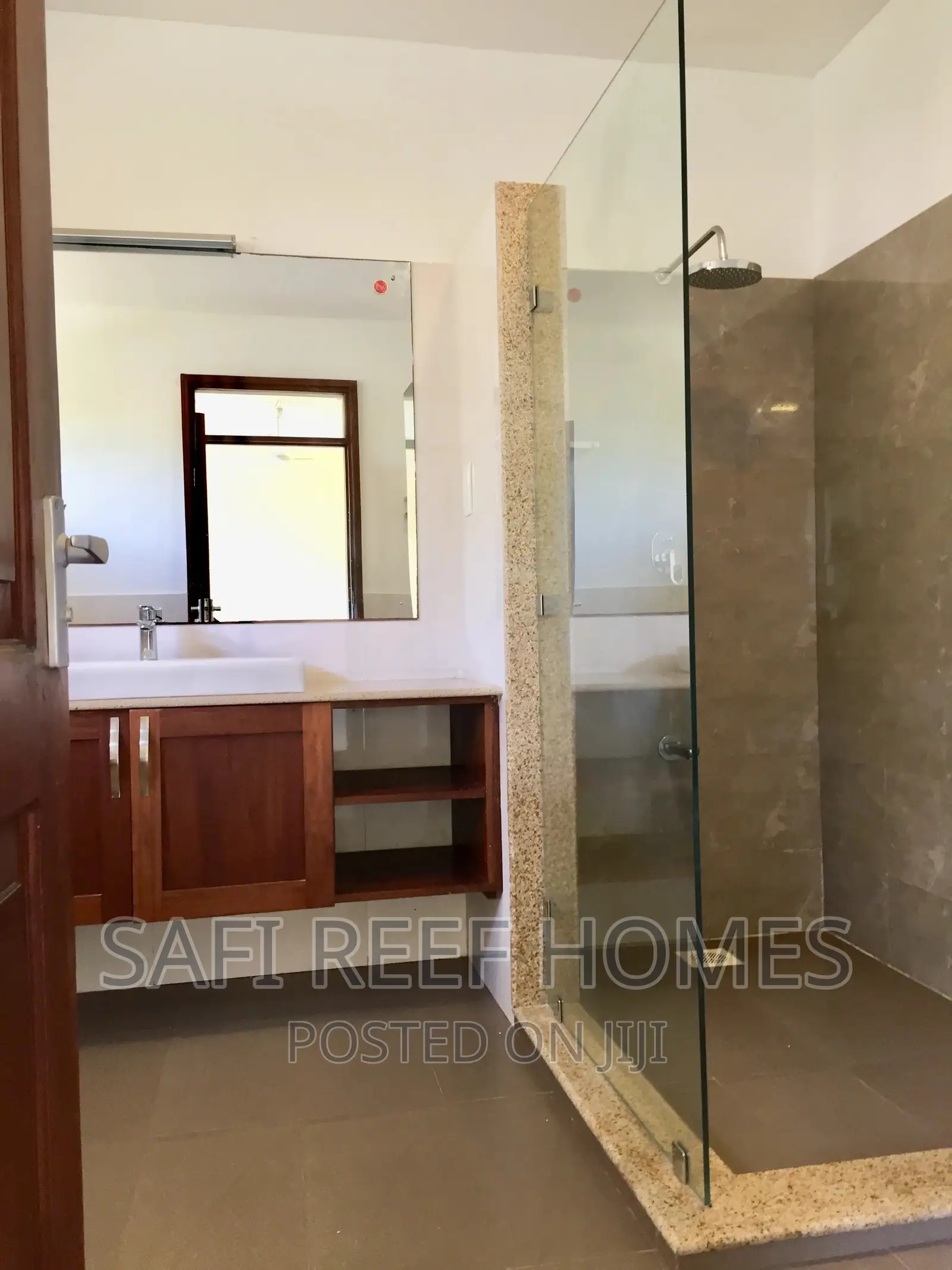 4bdrm Apartment in Nyali for Rent