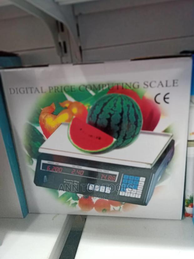 30 Kg Digital Computing Scale - main view