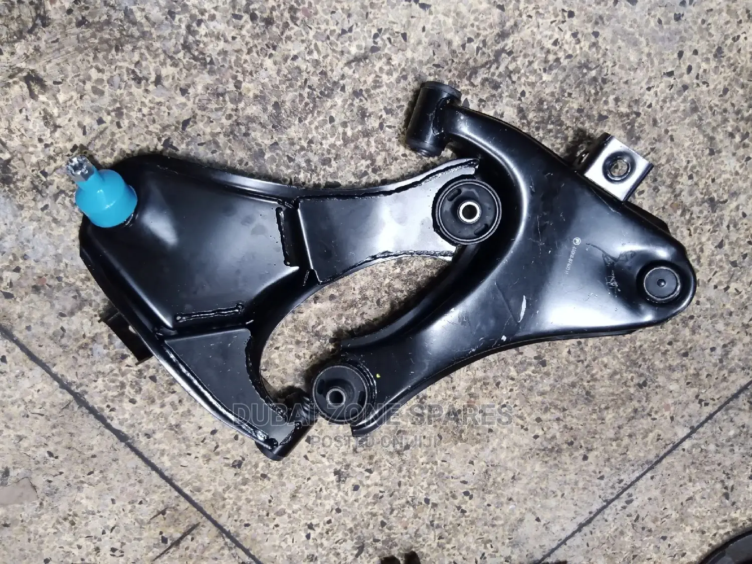 Control Arms Toyota Rush.