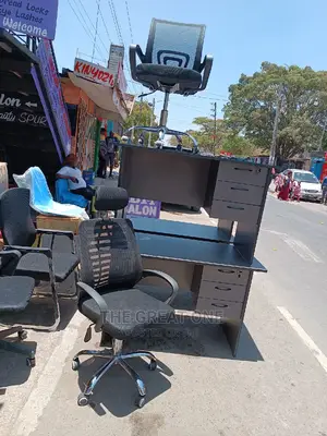 Office Desk