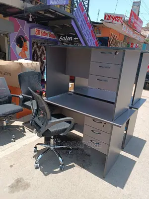 Office Desk: Desk (New Arrivals)