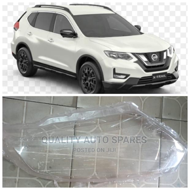 Nissan Extrail Head Lens - main view