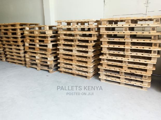 Wood Pallets- 0103 Big Sized