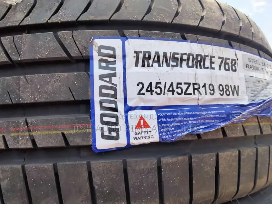245/45zr19 Goddard