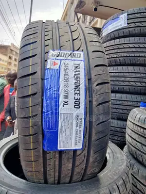 245/40zr18 Goddard Tire
