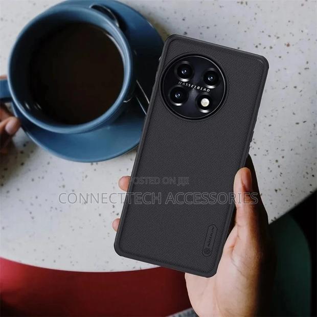 Oneplus 11 Nillkin Super Frosted Shield Case - thumbnail 3