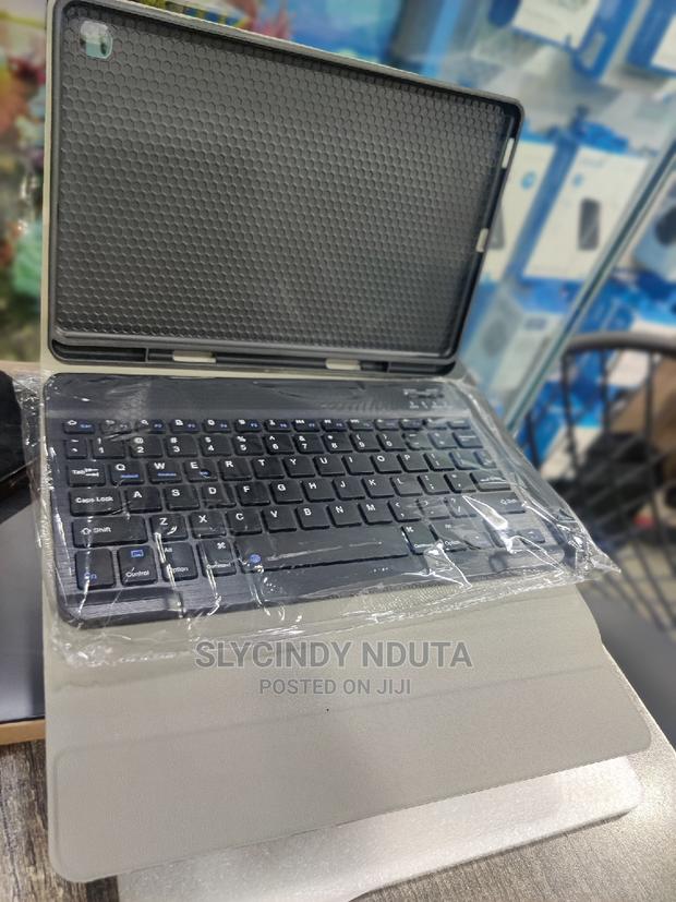 Smart Keyboard Case for Samsung Galaxy Tab S6 Lite 10.1 - thumbnail 3