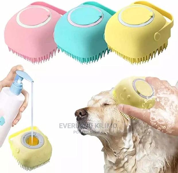 Silicon Pet Shower Brush - main view