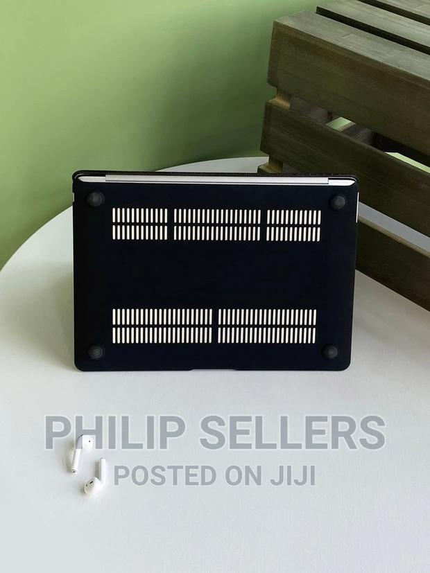 Leather Case Macbook Pro 13 A2338 Pro - thumbnail 2