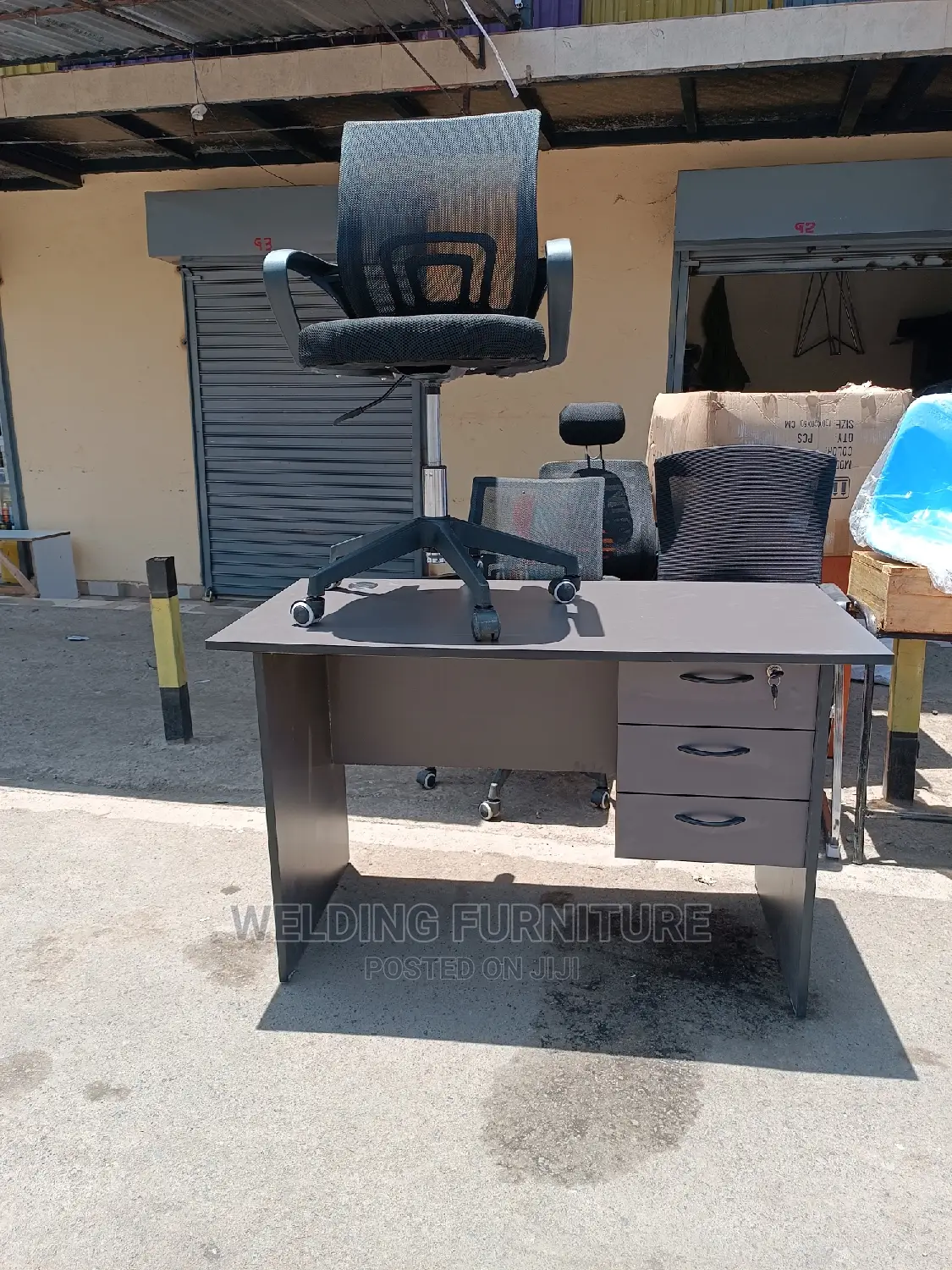 Office Chair/Desk