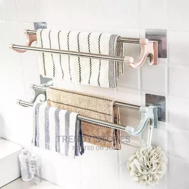 54cm Self Adhesive Double Pole Towel Holder - thumbnail 5