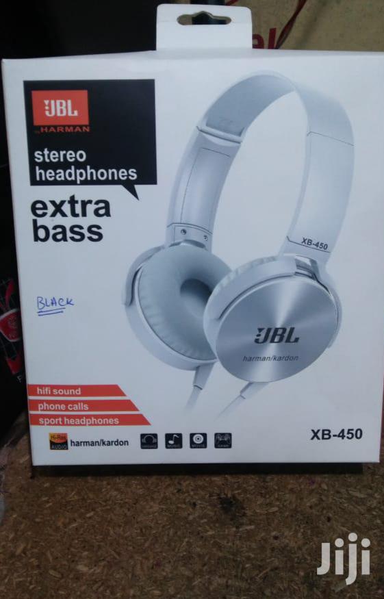 Headphones Available Wireless Headphones And Wired Head Phones