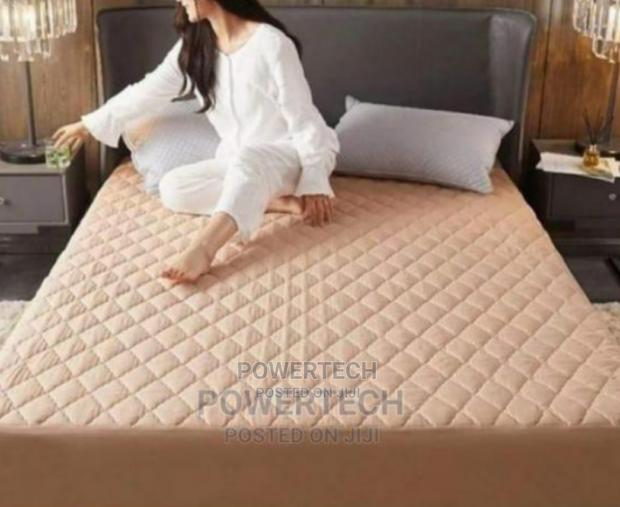 Waterproff Matress Protector -4 By 6 - main view